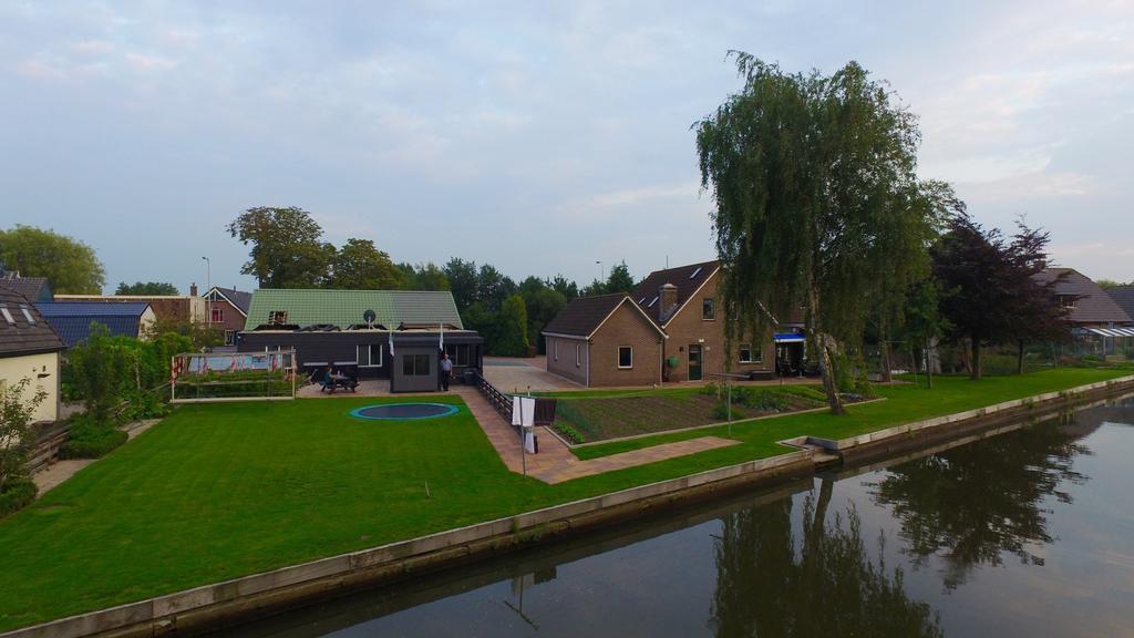 Guest House Aan De Hollandse Ijssel Montfoort Exterior foto